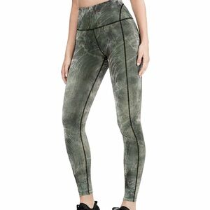 Free People Movement Glow For it Lira -Green Black Combo